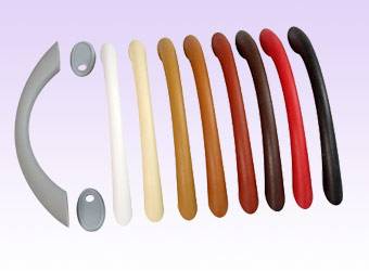 Úchytka plastová Karina 96 Mahagon